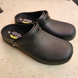 Sketchers Riverbound Sr ArchFit Anti-Slip Clogs Mens Size 14, EUC